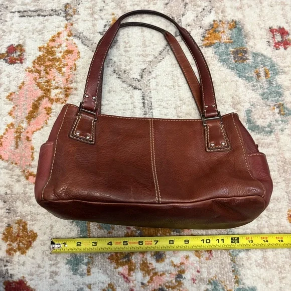 Vintage Fossil Leather Shoulder Bag - Picture 4 of 10